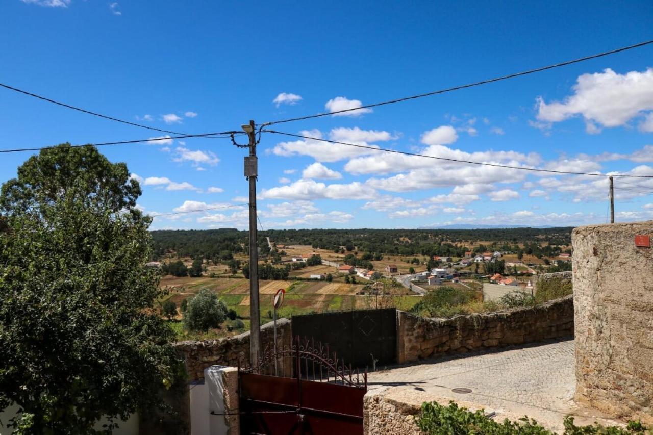 Casas Do Torreao 3 Casas De Alojamento Local Alfaiates Exteriör bild
