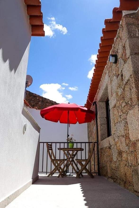 Casas Do Torreao 3 Casas De Alojamento Local Alfaiates Exteriör bild